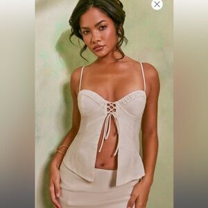 Oh Polly Sweetheart Neckline Front Tie Linen Top in White